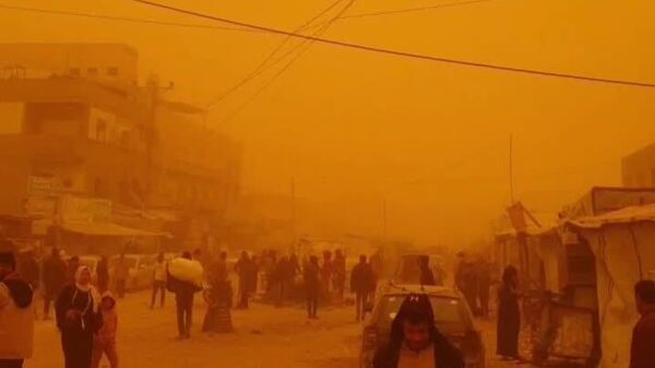 ▶ Quand les fléaux s'accumulent: une tempête de poussière massive s'est abattue sur la bande de Gaza - Sputnik Afrique