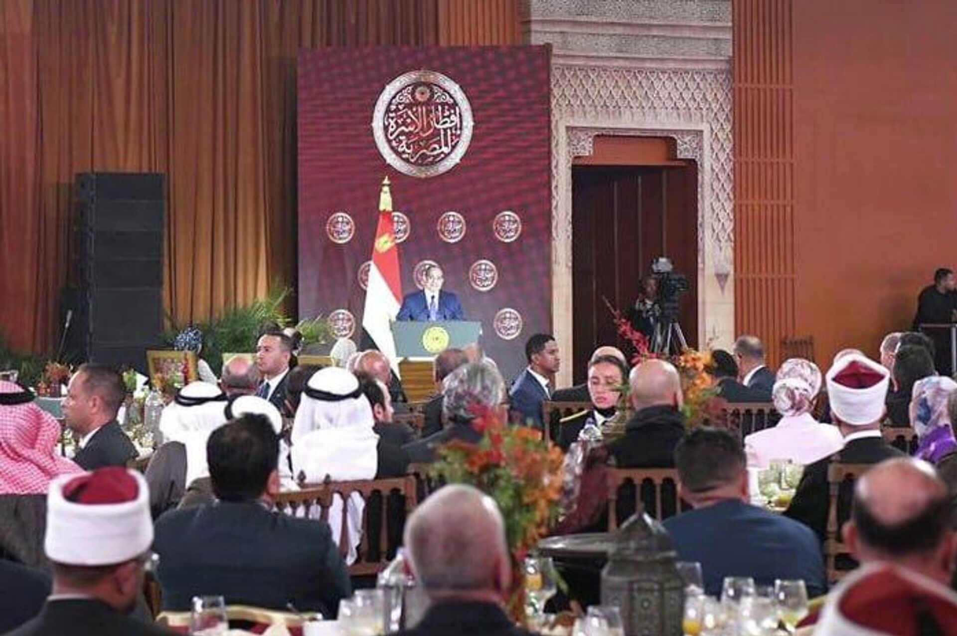 Le Moyen-Orient se trouve à un carrefour historique - Président égyptien - Sputnik Afrique, 1920, 15.03.2026