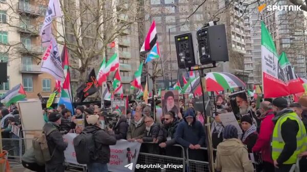 Un rassemblement pro-iranien a lieu à Londres - Sputnik Afrique