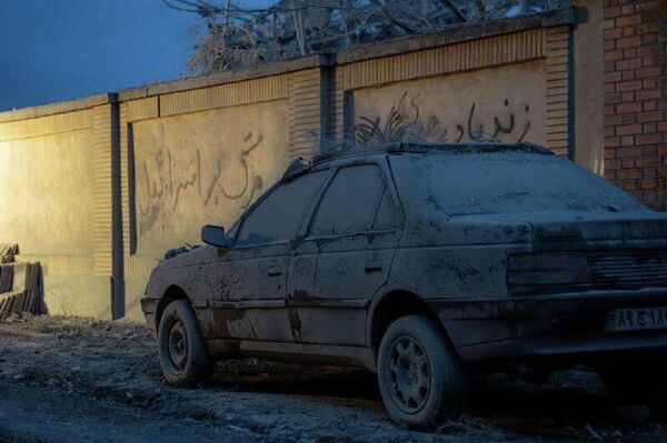 Une frappe aérienne américano-israélienne a ciblé l'école Khomeini pour garçons tôt ce matin, selon l'agence de presse iranienne Fars - Sputnik Afrique