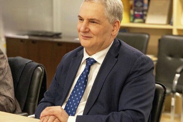 Moscou et Alger veulent élargir leur partenariat énergétique - Sputnik Afrique