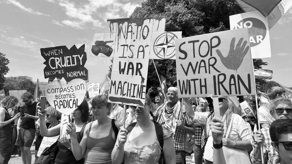 La banque de l'Otan a pour objectif la création d'un empire militaire et politique supranational - Sputnik Afrique