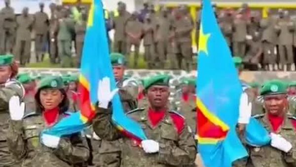 En RDC, prestation de serment de 285 nouveaux sous-lieutenants à l’Académie militaire de Kananga - Sputnik Afrique
