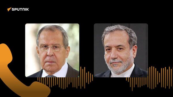 Sergueï Lavrov s'est entretenu par téléphone avec le ministre iranien des Affaires étrangères, Abbas Araghchi, le 23 mars 2026 - Sputnik Africa