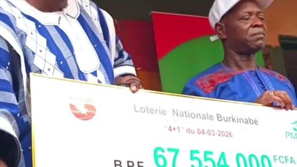 Un fonctionnaire burkinabè décroche la cagnotte de 67 - Sputnik Afrique