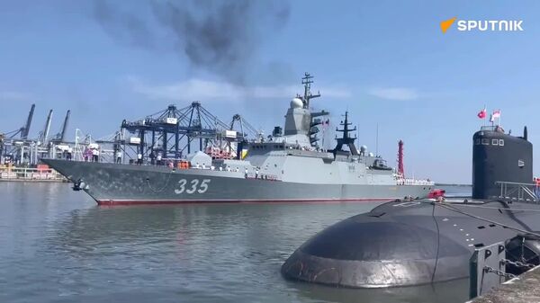 Des navires de la flotte russe du Pacifique arrivent à Jakarta - Sputnik Afrique