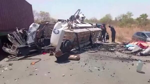 Senegalese Football Club Crashes on Highway, One Dead, Dozens Injured: Local Media - Sputnik Africa
