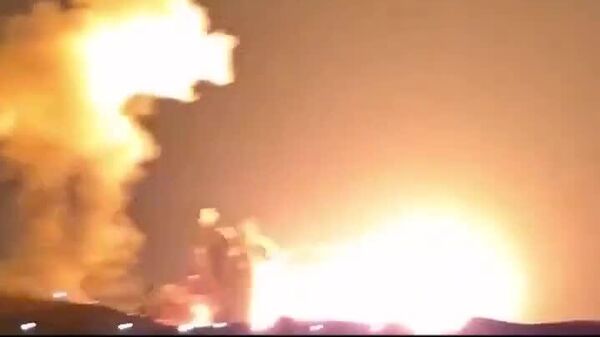 ▶ Les États-Unis ont bombardé un important dépôt de munitions à Ispahan, en Iran - Sputnik Afrique