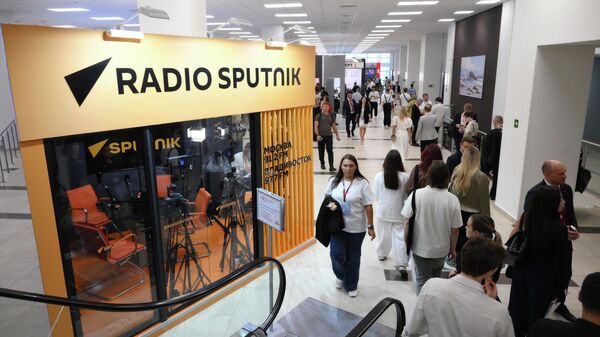 EEF-2025. RIA Novosti and Sputnik radio stands - Sputnik Africa