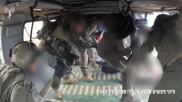 L'armée israélienne montre l'évacuation de ses soldats blessés dans le sud du Liban - Sputnik Afrique