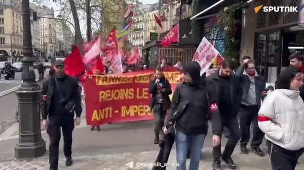 'No to NATO': Protest Held in Paris Denouncing Alliance's Actions - Sputnik Africa