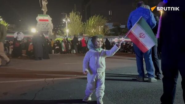 Un rassemblement nocturne contre les frappes visant les hôpitaux s'est tenu à Téhéran - Sputnik Afrique
