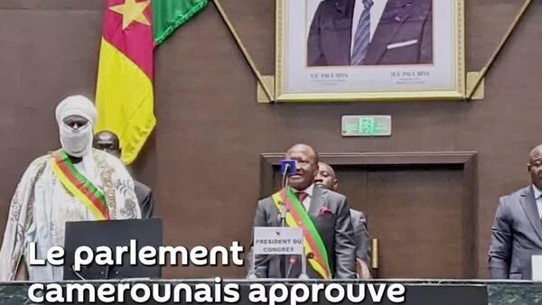 Le parlement camerounais approuve la création du poste de vice-Président - Sputnik Afrique