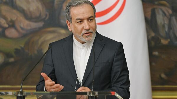 Iranian Foreign Minister Abbas Araghchi at a press conference following a meeting with Russian Foreign Minister Sergey Lavrov. April 18, 2025. - Sputnik Afrique