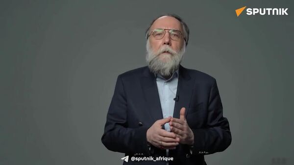 La guerre contre l’Iran changera le monde à jamais - philosophe russe Douguine en version IA - Sputnik Afrique