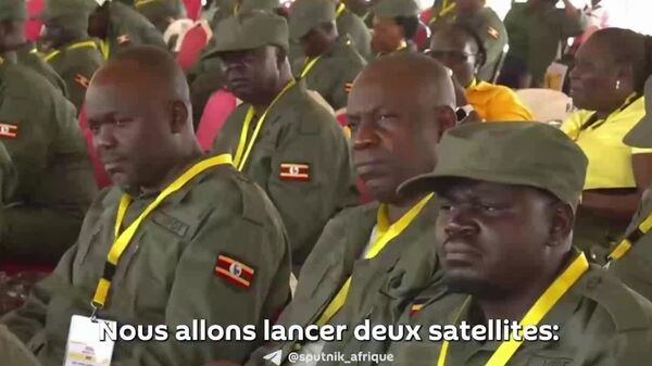 L'Ouganda prévoit de lancer deux satellites en orbite - le Président - Sputnik Afrique