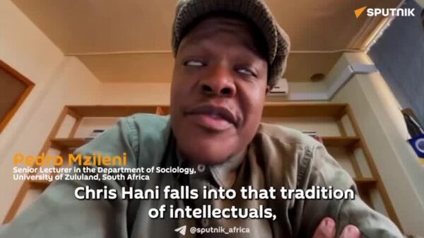 His Lesson Was 'to Have a Backbone': South African Scholar on Legacy of Chris Hani - Sputnik Africa