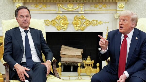 Donald Trump et Mark Rutte - Sputnik Afrique