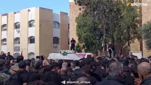 Cérémonie à Saïda en hommage aux 13 membres des forces de sécurité tués lors de frappes à Nabatieh - Sputnik Afrique