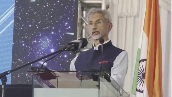 Maurice mise sur les bus électriques indiens face à la crise du carburant - Sputnik Afrique