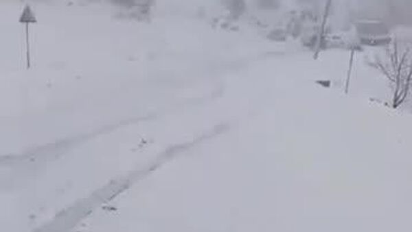 Pour la première fois en 55 ans, de la neige est tombée mi-avril au Kurdistan irakien - Sputnik Afrique