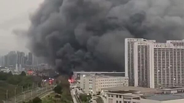 #viral | Fire Erupts at BYD EV Parking Garage in Shenzhen #viral | Fire Erupts at BYD EV Parking Garage in Shenzhen - Sputnik Africa