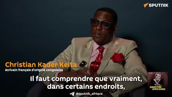 Le pillage de certaines œuvres a causé un vrai problème identitaire en Afrique, selon un écrivain - Sputnik Afrique