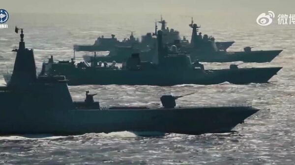 À l'occasion du 77e anniversaire de la marine chinoise, le destroyer China Aegis a démontré ses capacités - Sputnik Afrique