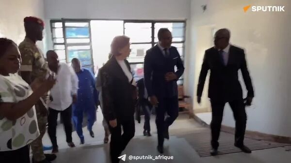 Une délégation russe visite le Laboratoire National de Santé Publique à Brazzaville - Sputnik Afrique