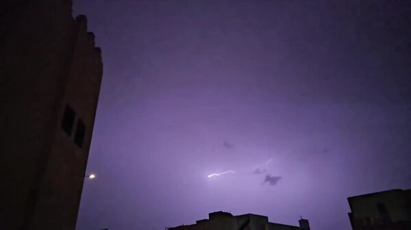 #viral | Lightning Turns Riyadh Sky Into Canvas, Painting Fantastical Shapes - Sputnik Africa