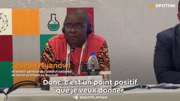 Les laboratoires mobiles russes sont un atout pour atteindre les milieux les plus reculés - un expert burundais - Sputnik Afrique