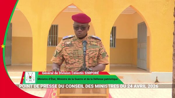 Le Burkina adopte un instrument stratégique de défense de 100 - Sputnik Afrique