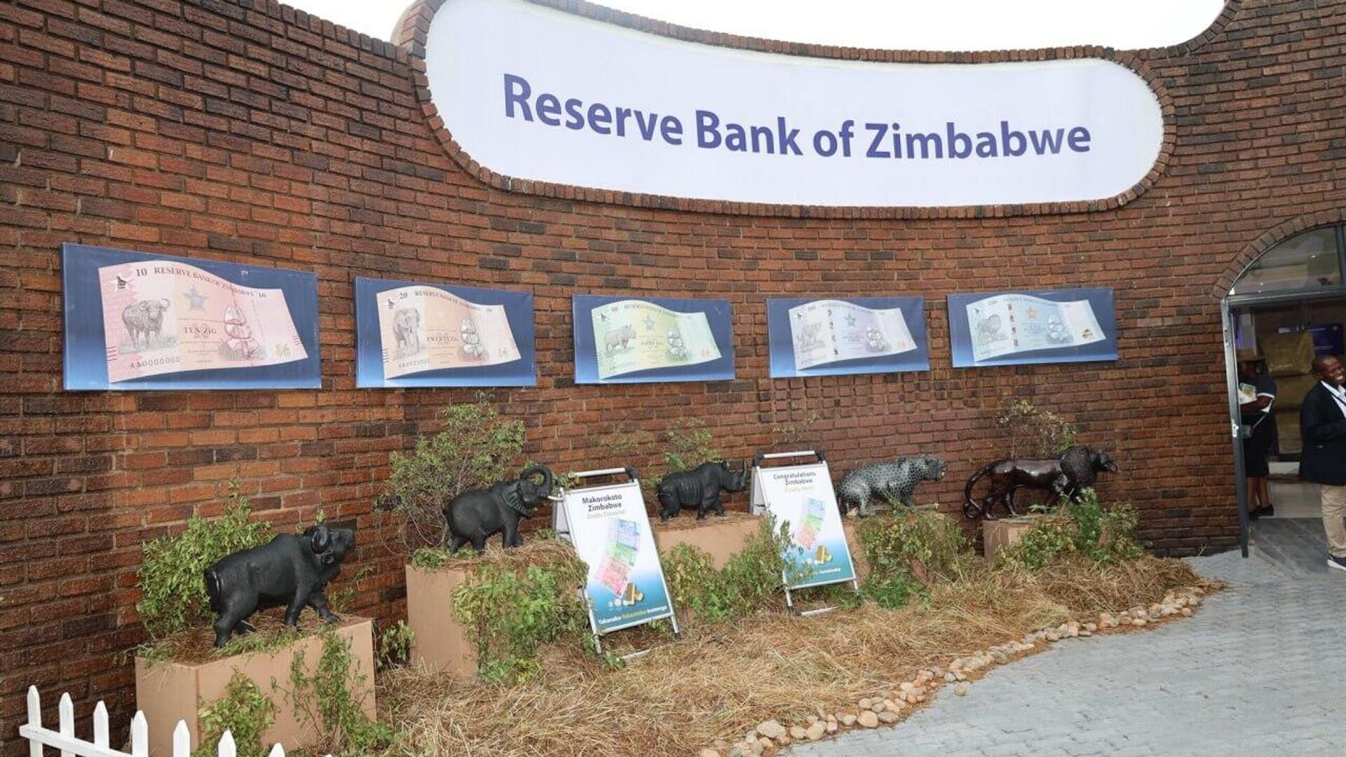 Banque de réserve du Zimbabwe - Sputnik Afrique, 1920, 05.05.2026