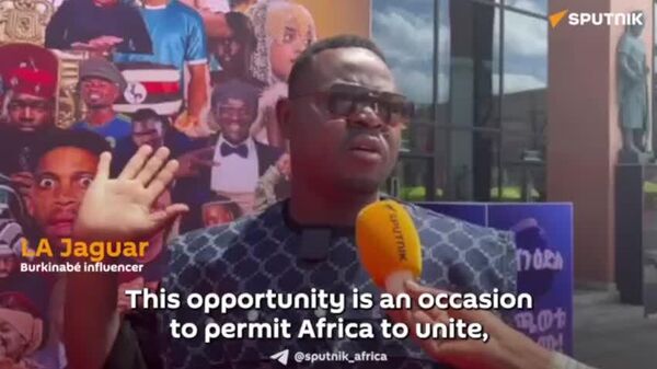 African Influencers Must Unite to Promote Peace & Development, Says Burkinabé Content Creator - Sputnik Africa