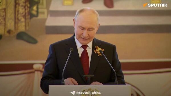 Vladimir Putin Toasts to Generation of Victors During Gala Reception for Foreign Guests - Sputnik Africa