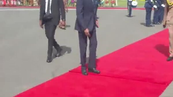 President Paul Kagame’s Simple Gesture of Respect Goes Viral - Sputnik Africa