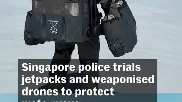 La police de Singapour teste des jetpacks dignes d’Iron Man pour surveiller ses côtes - Sputnik Afrique