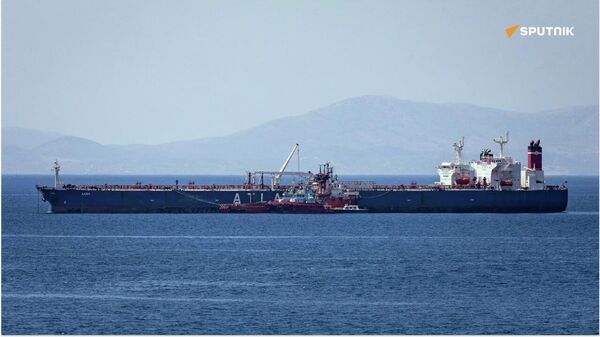 Les États-Unis prolongent l'exemption de sanctions du pétrole russe stocké en mer - Sputnik Afrique