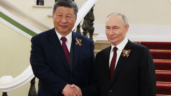Russian President Visits China for Bilateral Talks & Launch of Education Years - Sputnik Africa
