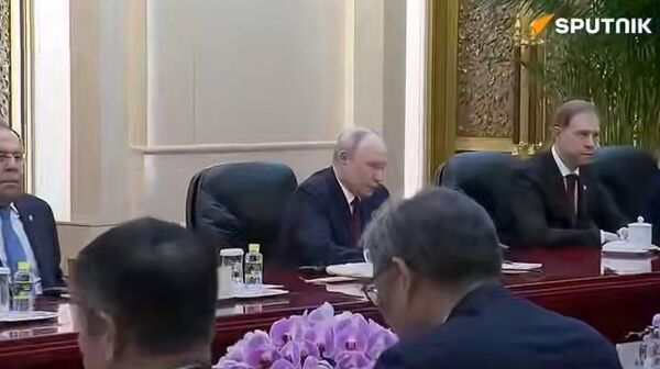 La Chine et la Russie doivent promouvoir la construction d'un système de gouvernance mondiale plus équitable - Poutine - Sputnik Afrique