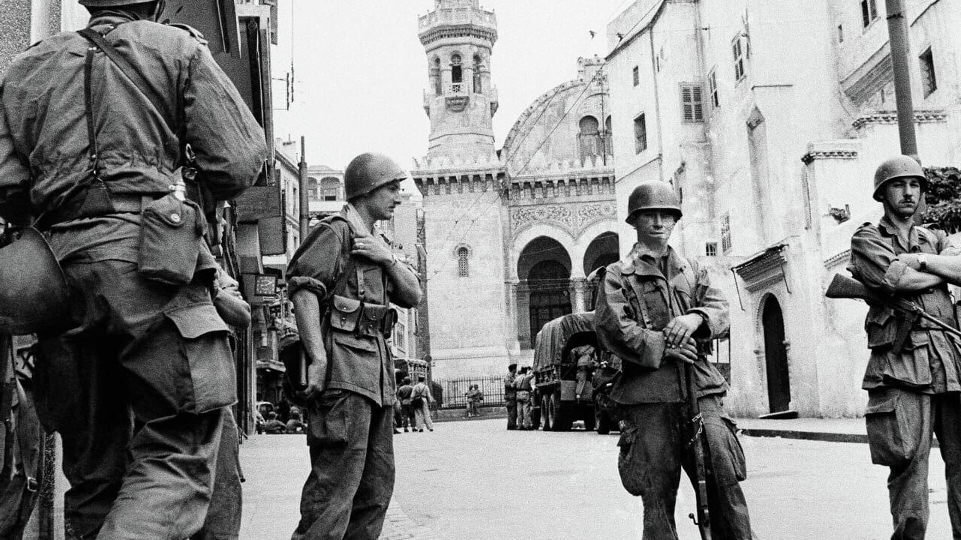 Algerian Law Criminalizing French Colonization Enters Into Force Algerian Law Criminalizing French Colonization Enters Into Force - Sputnik Africa, 1920, 22.05.2026