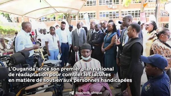 L’Ouganda lance le premier plan national de réadaptation des handicapés - Sputnik Afrique