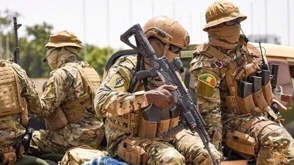 Mali: raid chirurgical réussi contre un groupe terroriste dans la région de Koulikoro - Sputnik Afrique
