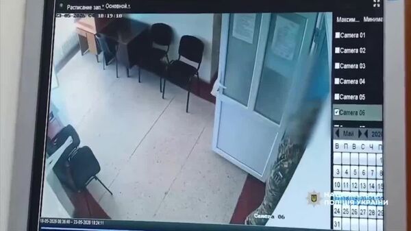 Un Ukrainien enrôlé de force a demandé à aller aux toilettes et s'y est suicidé - Sputnik Afrique