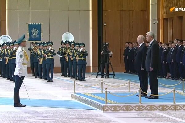 Premières images de la réception solennelle de Vladimir Poutine au Kazakhstan - Sputnik Afrique