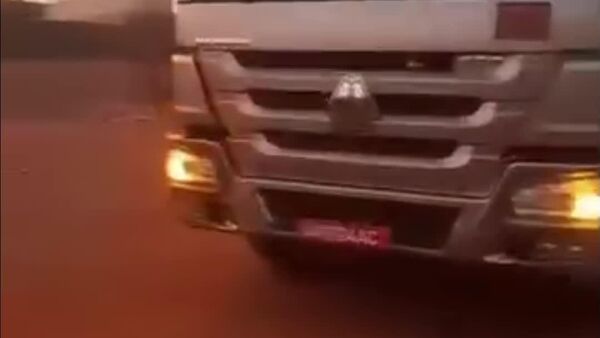 Plus de 756 camions-citernes arrivent à Bamako — médias - Sputnik Afrique