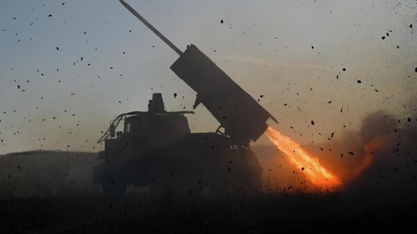 L'armée russe a mené une frappe massive en représailles à l'attentat terroriste de Starobelsk – Défense - Sputnik Afrique