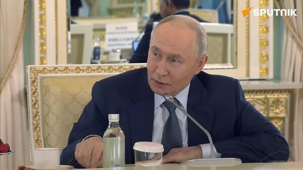 EU cannot act as a mediator in Ukraine talks because mediation requires neutrality - Putin - Sputnik Africa