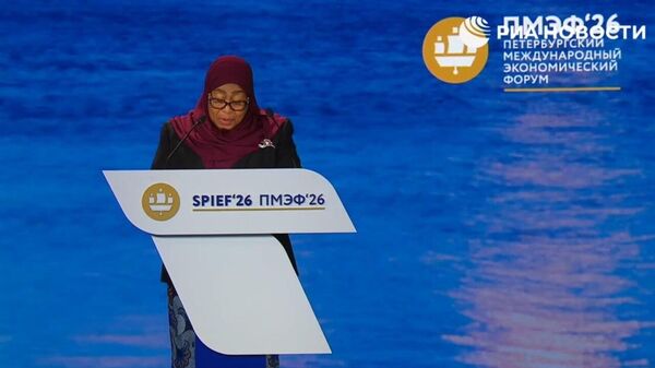 La Tanzanie veut renforcer sa coopération avec la Russie — Samia Suluhu Hassan lors de la séance plénière au #SPIEF2026 - Sputnik Afrique