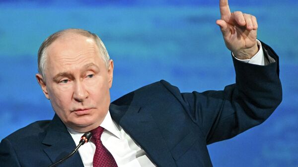 Putin: Sanctions hurt the West more than Russia - Sputnik Africa